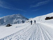 33 Sulla via del ritorno baciati dal sole